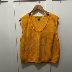 90s Vintage Calvin Klein Sweater Vest Medium Women’s yellow Knit Preppy Academia